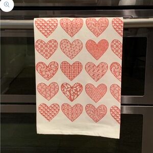 Charming Heart Design Kitchen Towel